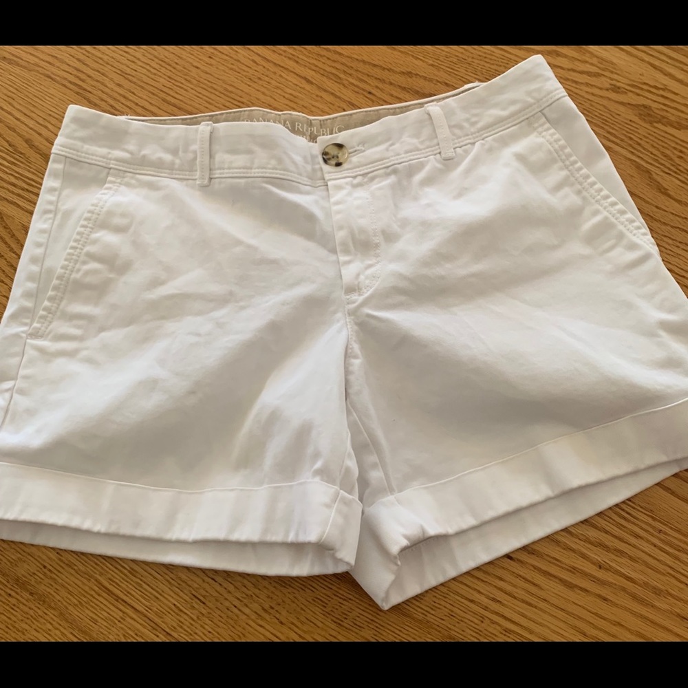 Banana Republic white shorts